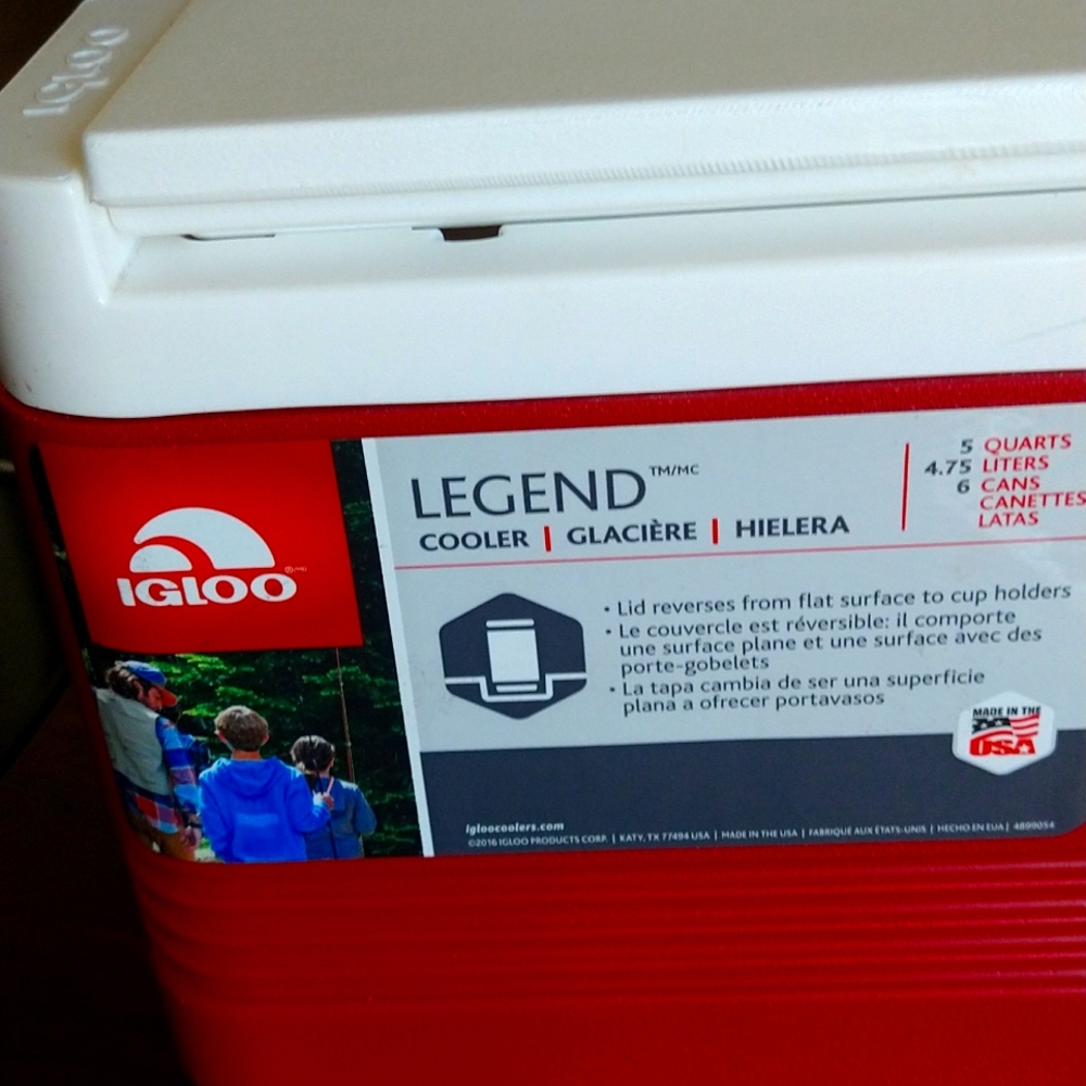 Igloo cooler